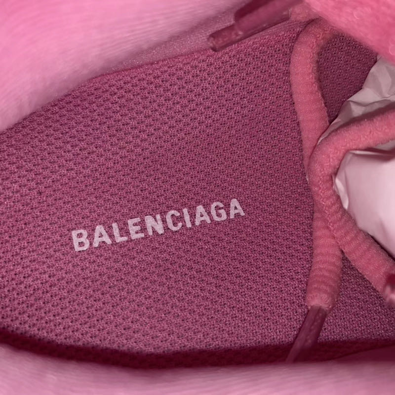 Balenciaga Track 3.0 Sneakers Pink