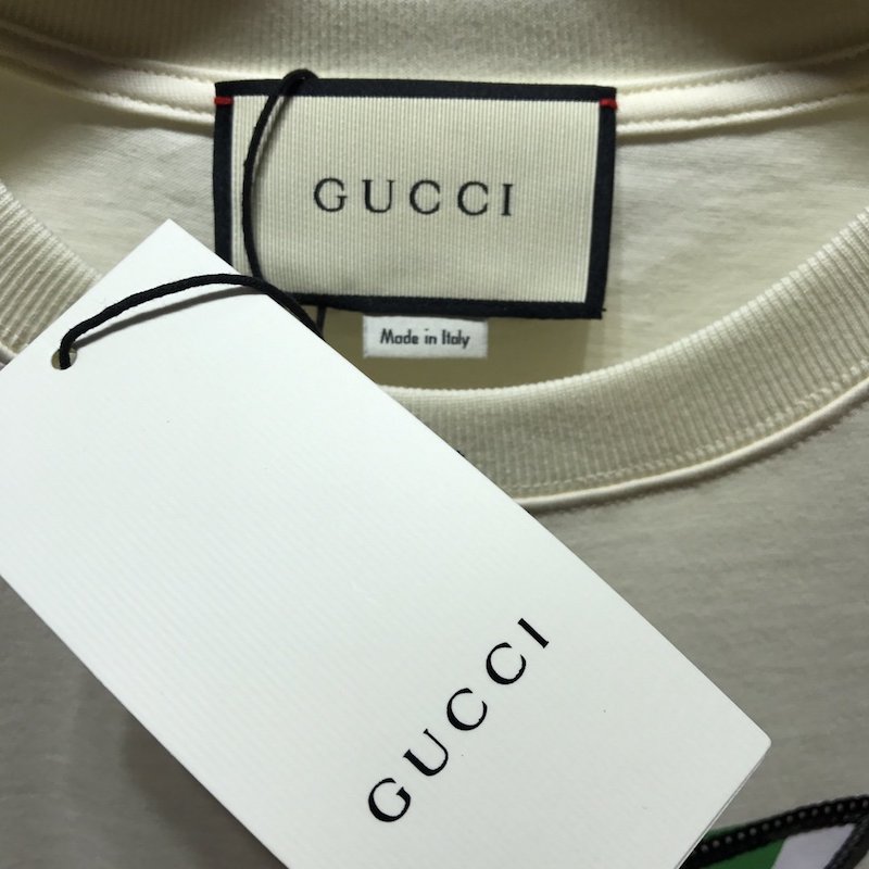 Gucci T-shirt with GG apple print
