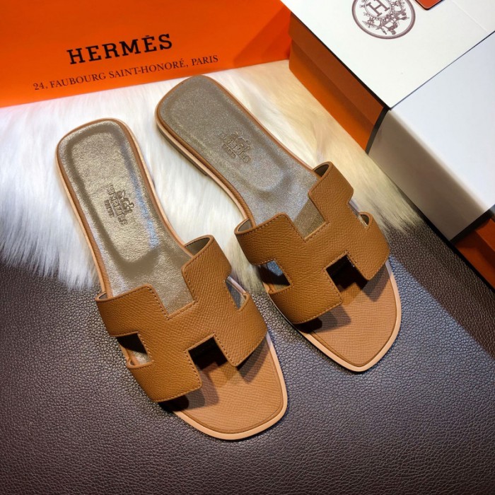 Hermes Women Oran Sandals in Epsom Leather Tan