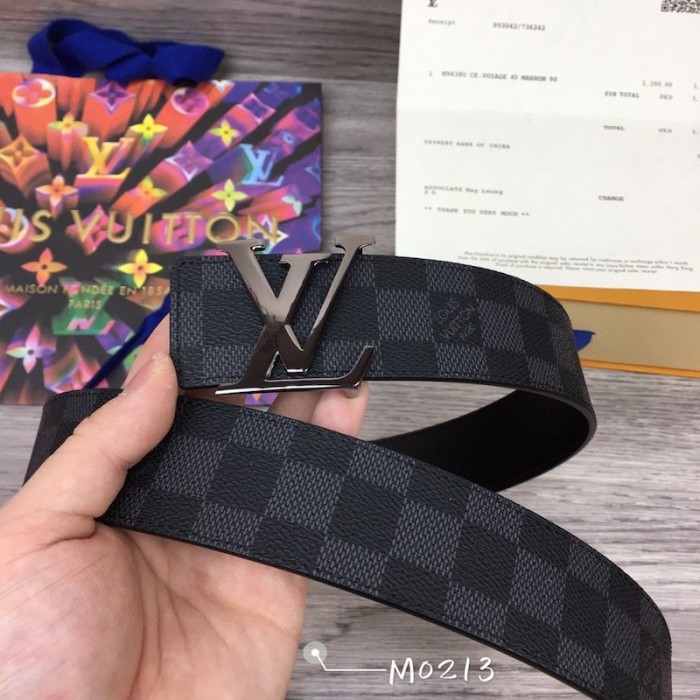 Louis Vuitton LV Pixel 40mm Reversible Belt Monogram + Cowhide. Size 95 cm