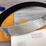 Louis Vuitton MONOGRAM Lv Initials Lv Mirror Mirror 40Mm Reversible Belt  (MP303V, MP303V)