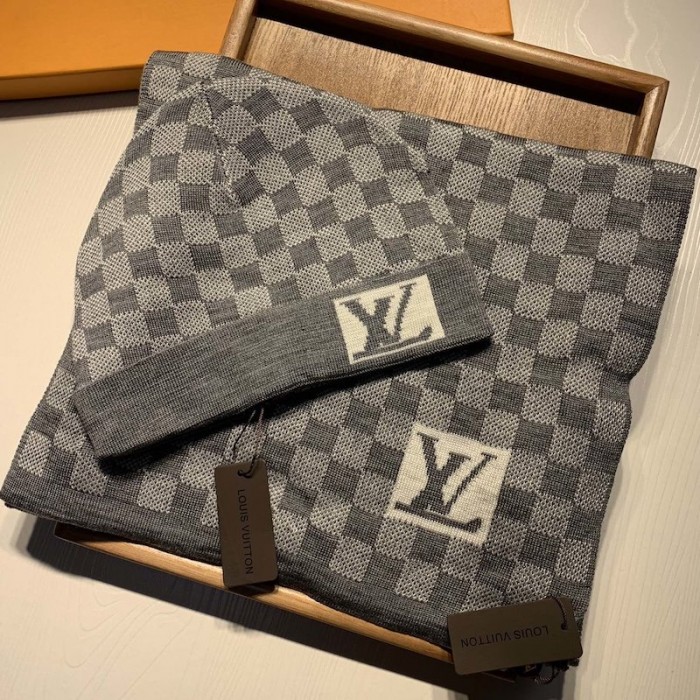 Louis Vuitton My Monogram Eclipse beanie ± scarf set Review!!!! Great  quality at $30!!!! : r/DHgate