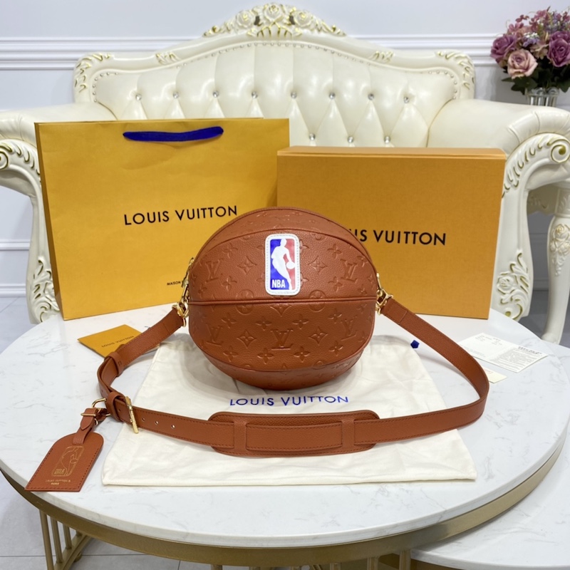LVxNBA LV Ball in Basket M57974