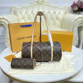 LOUIS VUITTON Pochette Coussin Shoulder Bag M80742 Lamb leather Black Used  #33
