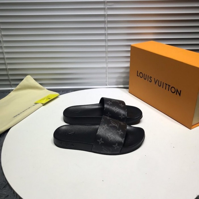 Louis Vuitton Waterfront Mule (1A3PSD)  Mens shoes sneakers, Shoes,  Slipper sandals