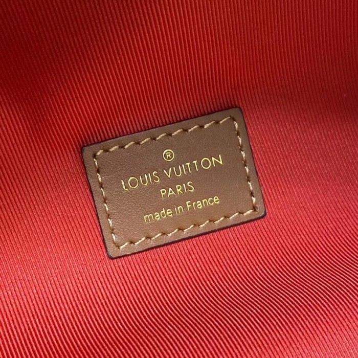 LOUIS VUITTON Monogram Teddy Bum Bag Waist Bag Fur Beige M55425 LV Auth  44428a Black ref.955149 - Joli Closet